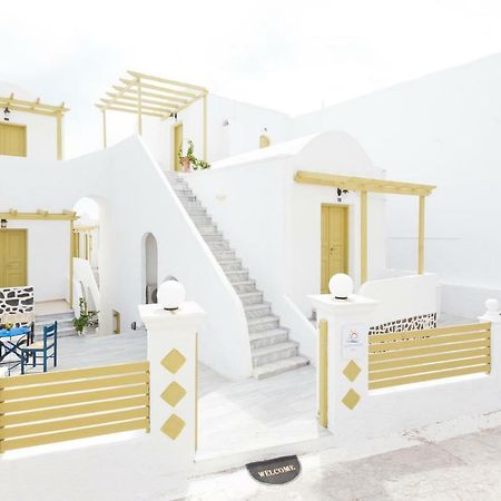 فندق Sunny Days ثيرا المظهر الخارجي الصورة